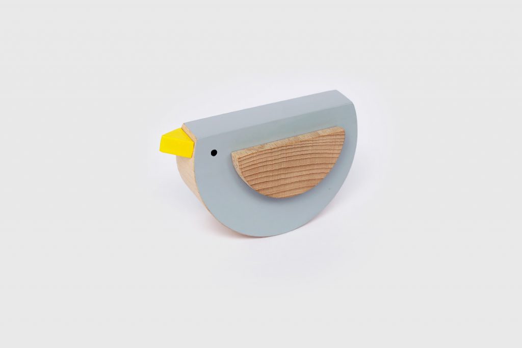 wooden toy Pipu