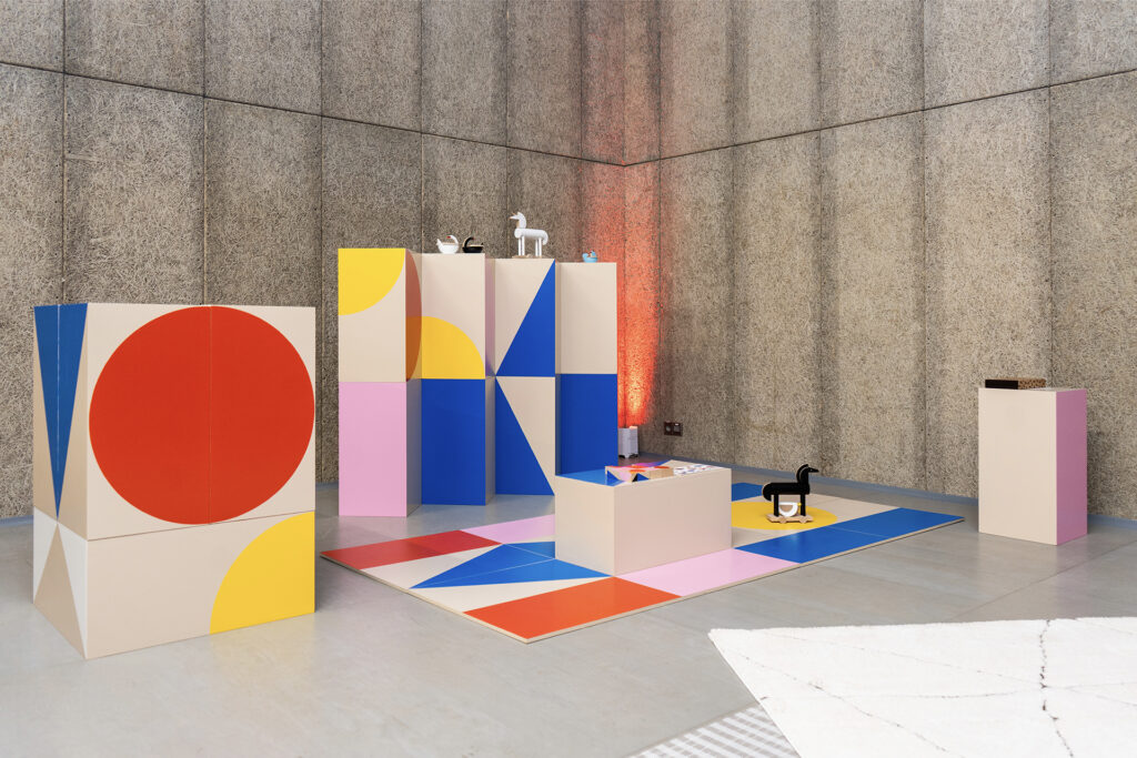 Colorful installation KUTULU at the Living Forum exhibition